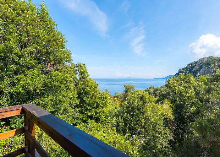 Holiday home Casette Nel Parco Portoferraio