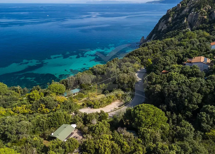 Holiday home Casette Nel Parco *